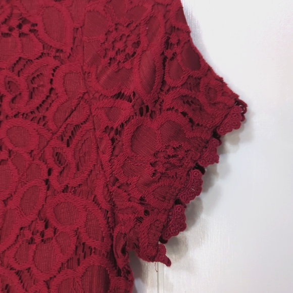 ❤️5/$25 l EUC Rare Edition Lace Maroon Dress - Picture 4 of 6